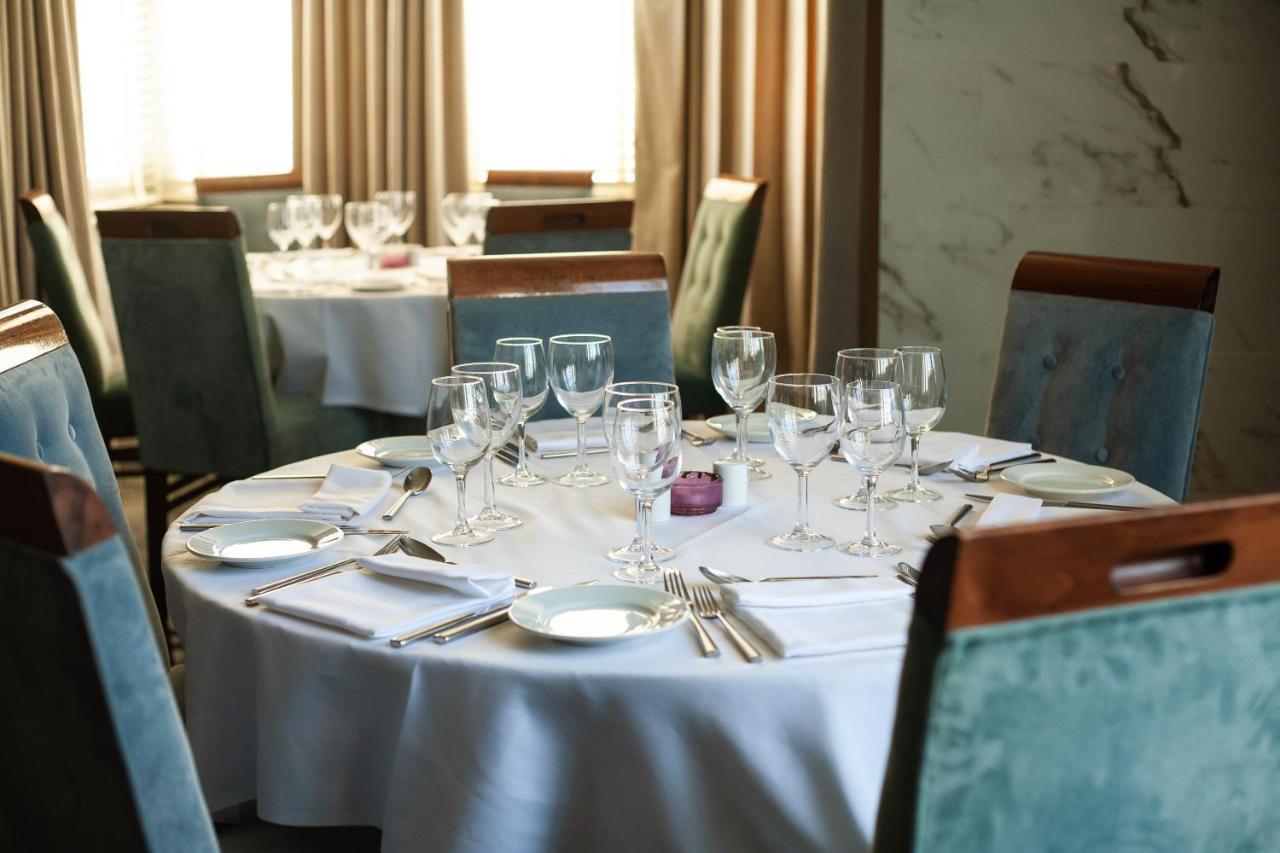 Berwick Manor Hotel Rainham  Eksteriør bilde