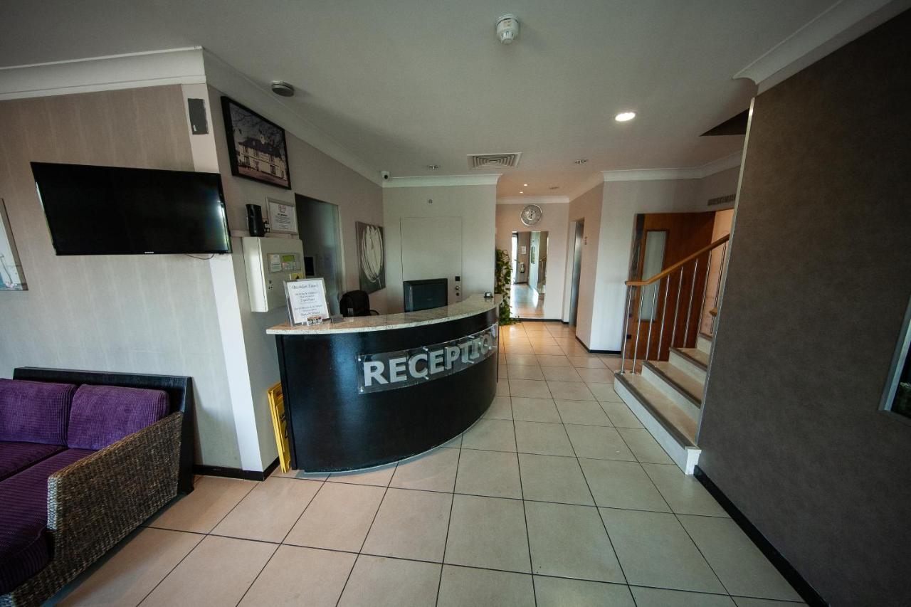 Berwick Manor Hotel Rainham  Eksteriør bilde